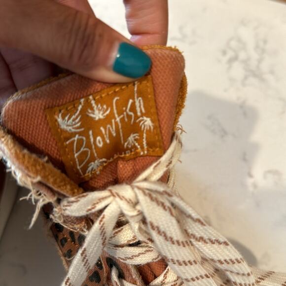 BLOWFISH MALIBU UPLAND DESERT CARAMEL LEOPARD CANVAS HI TOP SNEAKER size 9.5 - Picture 8 of 8